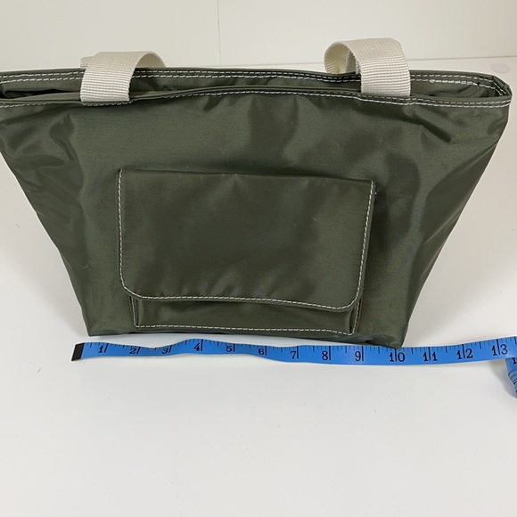 NWT Let’s Do Lunch Insulted Lunch Bag in Olive Green - Picture 6 of 9